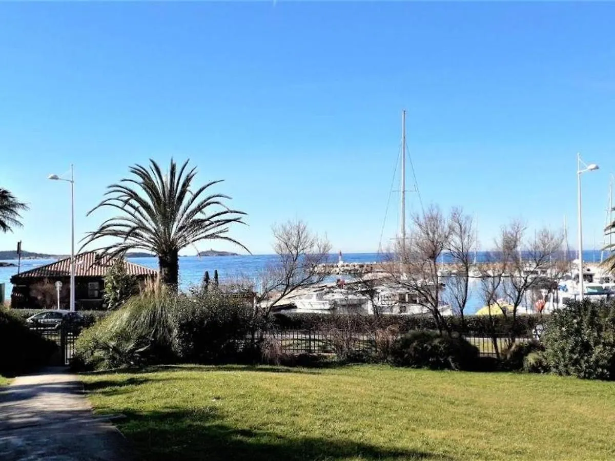T3 Climatise Avec Piscine, Wi-Fi Et Parking - A 200 M Des Plages Et Commerces - Fr-1-316-291 Six-Fours-les-Plages